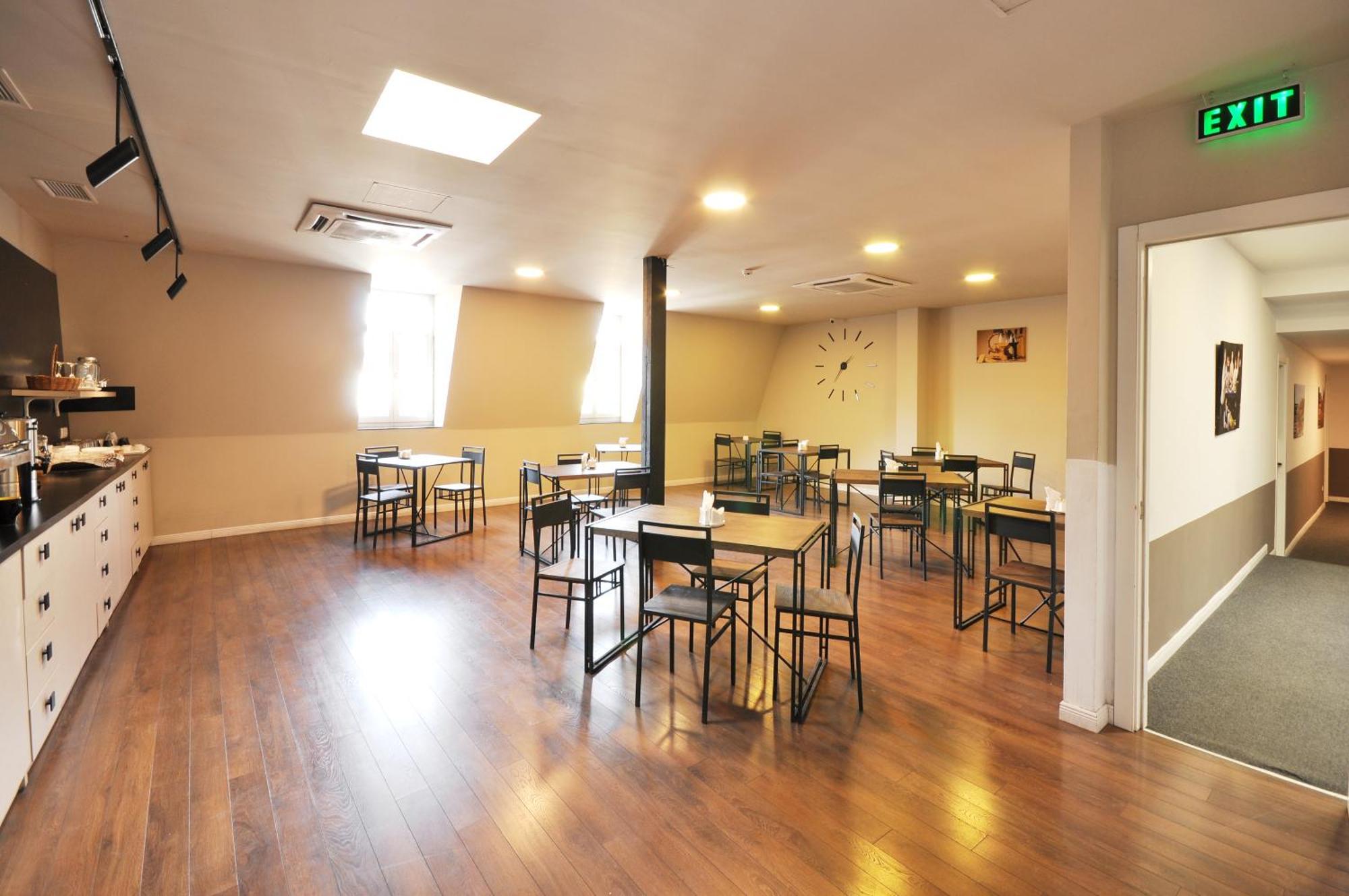 Meidan Inn 第比利斯 外观 照片