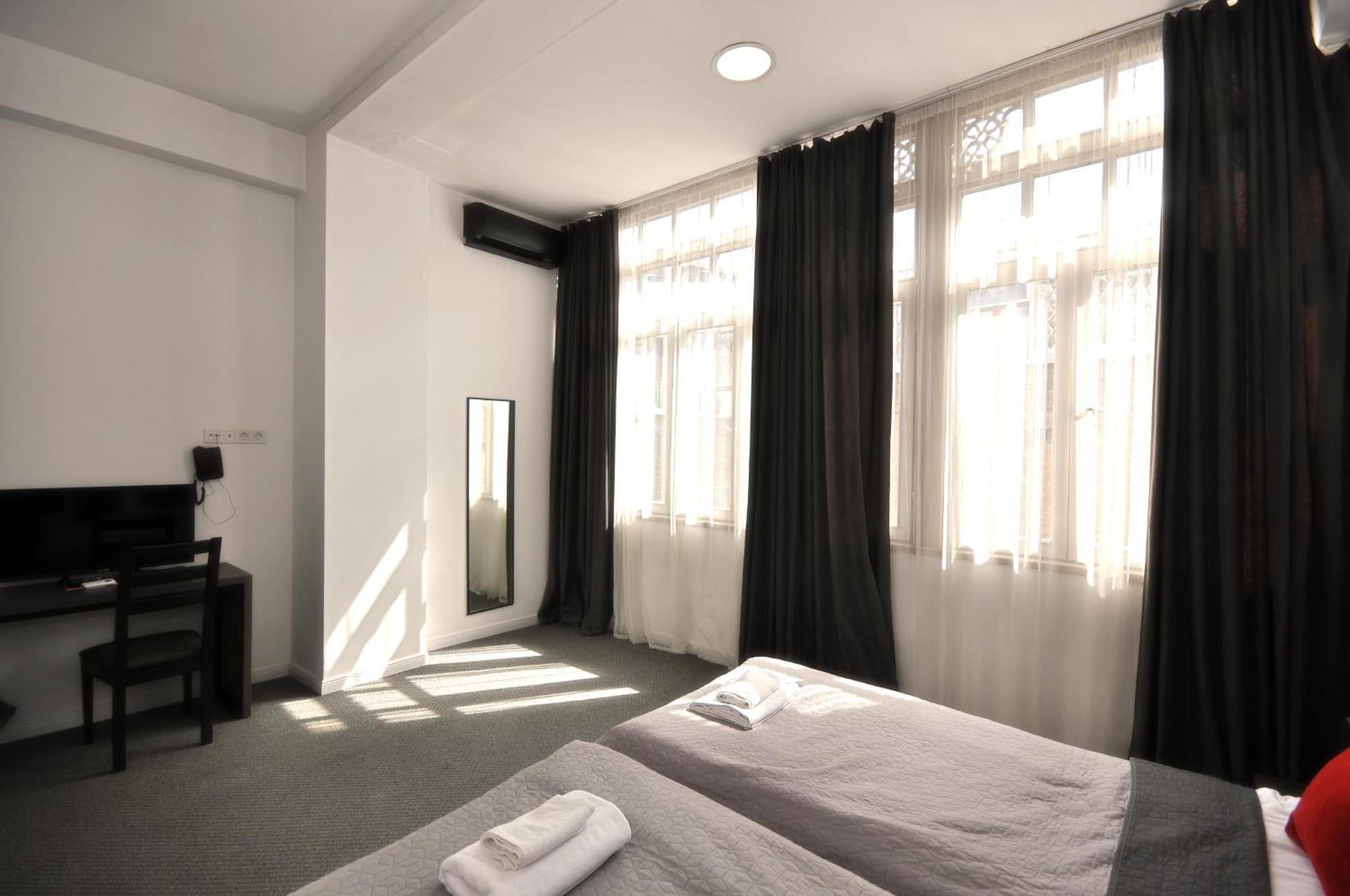 Meidan Inn 第比利斯 外观 照片